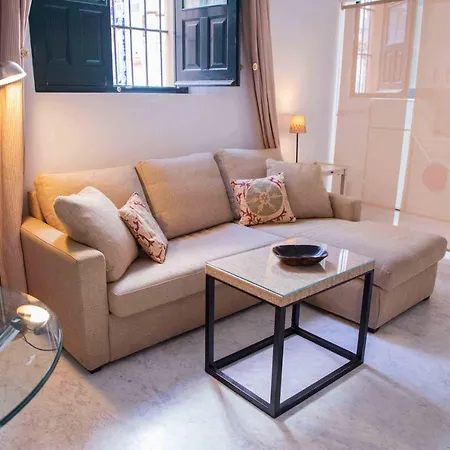 Apartment Gy En Casa Sevillana Junto A Setas Seville