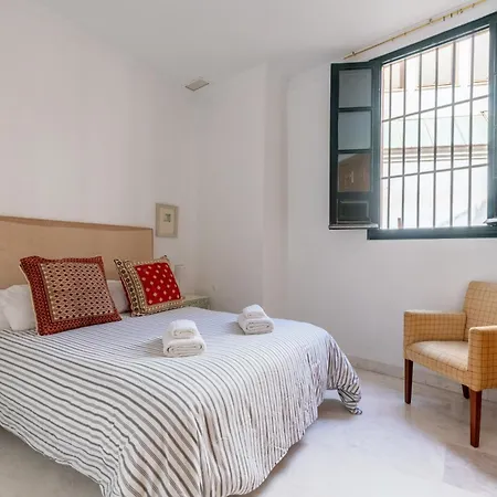Gy En Casa Sevillana Junto A Setas Apartman